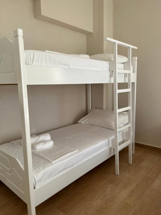 Lotus Apartments Влёра Экстерьер фото